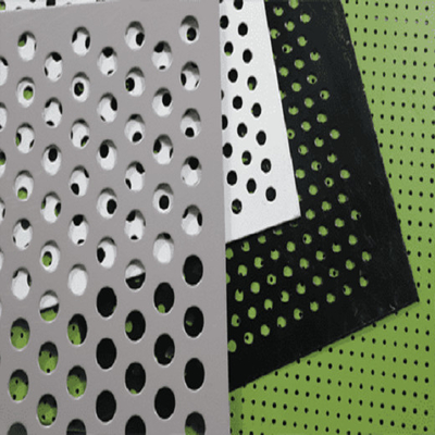 Metallrechteckiges Loch formen perforierte Aluminiumlänge 5052 H24 des Blatt-12FT