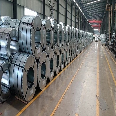 Z275 strich galvanisierte Stahlspulen-Metalldeckung bedeckt Baumaterialien vor