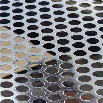 Blatt-Edelstahl-Aluminiummetall Mesh Sheet des Durchmesser-3mm des Abstands-6mm perforiertes