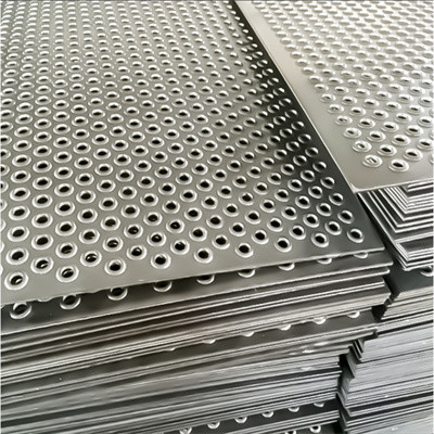 Blatt-Edelstahl-Aluminiummetall Mesh Sheet des Durchmesser-3mm des Abstands-6mm perforiertes