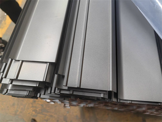 0.38mm Stärke 6061 Aluminiumprofil der verdrängungs-6082 6063 für Türen und Windows
