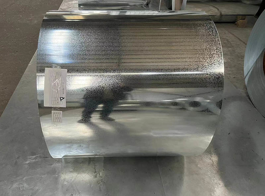 Hot Dip Galvanisierte Eisen-Stahl-Spule JIS G3302 Z120 Regelmäßige Spangel