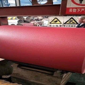 Vorgestrichenes galvanisiertes Blech umwickelt das beschichtete Zink Z30