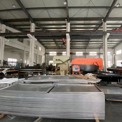0.5mmX1200mmX2400mm sechseckiges perforiertes Aluminiumblatt