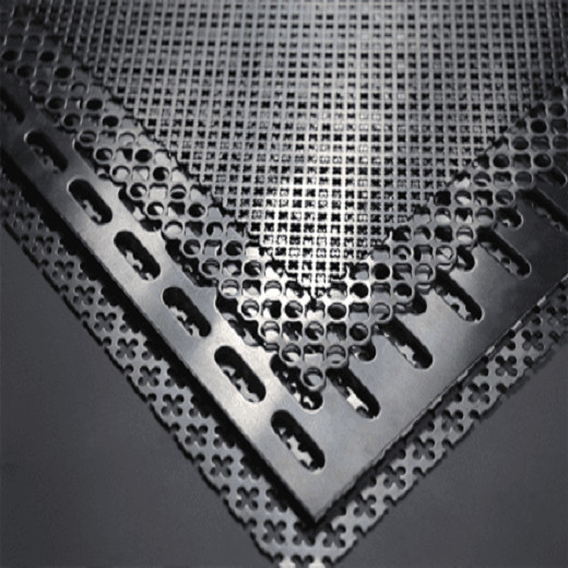 GI JIS G3302 durchlöcherte Blatt-heißes eingetaucht für Bauernhof-Zaun Machinery Guards