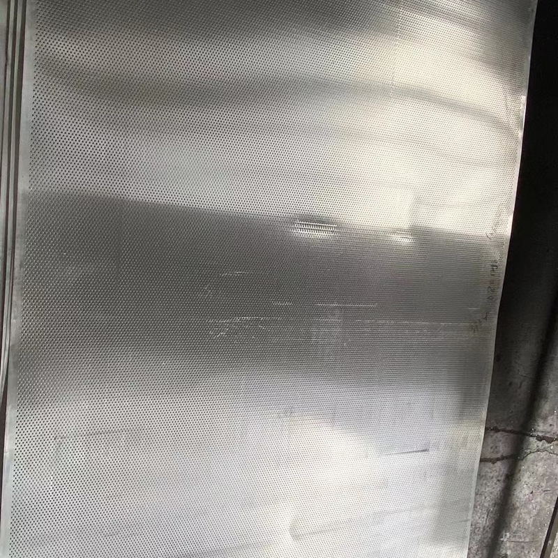 1.0mm Stärke-kerbte Dekoration galvanisiertes Pasteten-Quadrat-Loch Aluminiumblatt