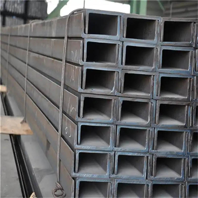Warmgetränkt galvanisiertes C-Kanal-Stahl und Winkelstange ASTM A36 für Lagerdach